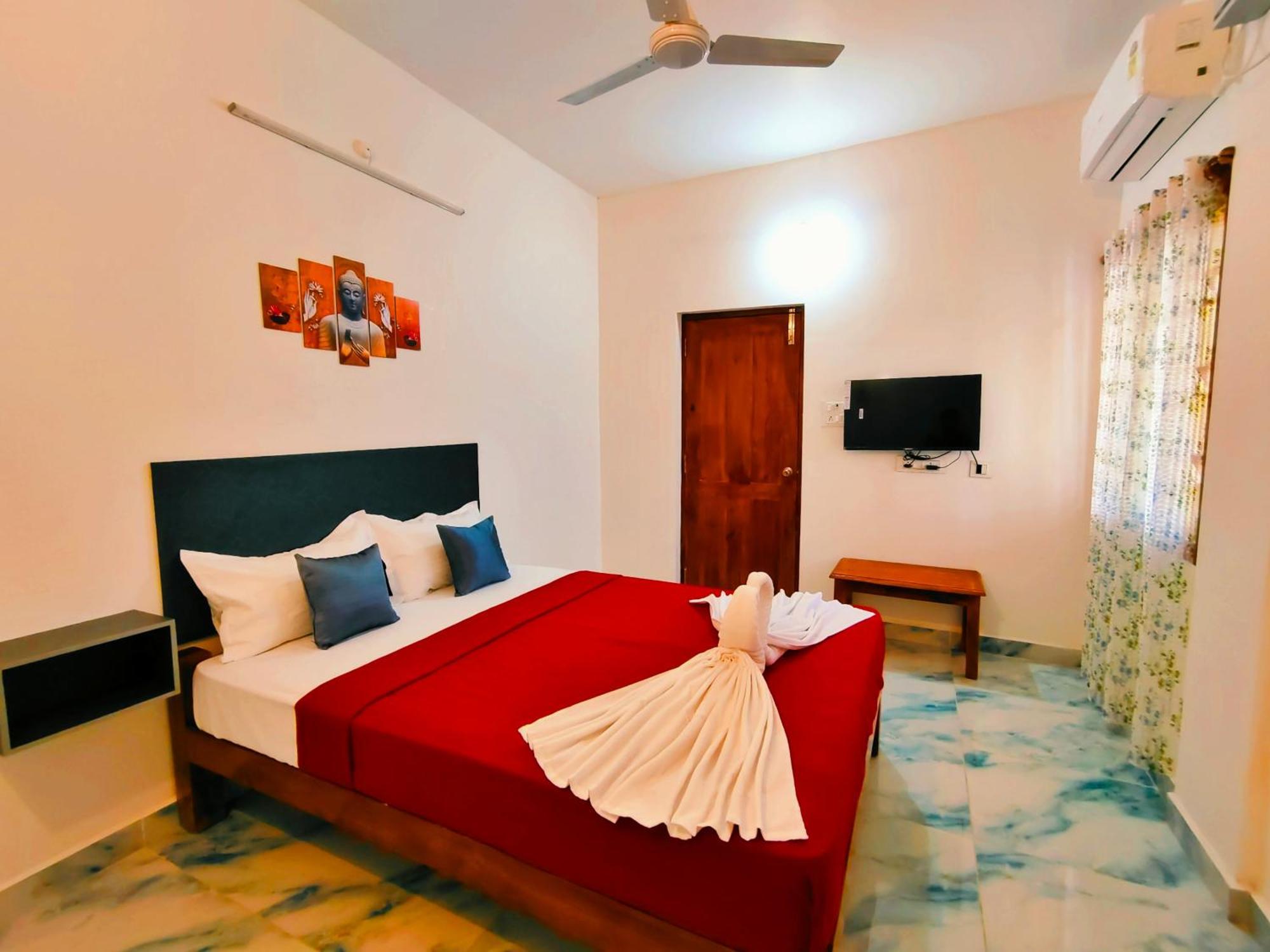 De Lumaa Seaside Elite Hotel Pondicherry Exterior photo