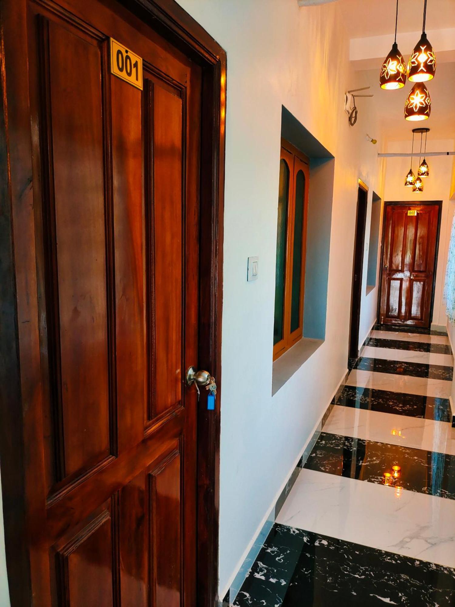 De Lumaa Seaside Elite Hotel Pondicherry Exterior photo